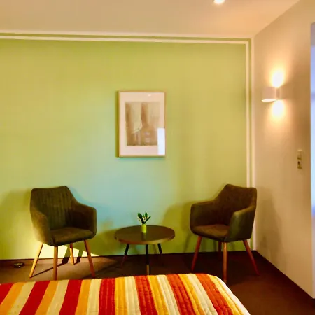 Kurhausblick Πανσιόν 4*